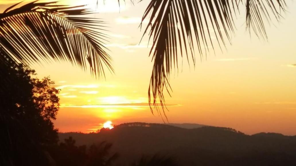 Sunset Hills Lejlighed Kandy Eksteriør billede